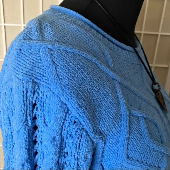 Hazel Moon Sweater Cropped Chenille Vivid Blue Size Large - Picture 9 of 12